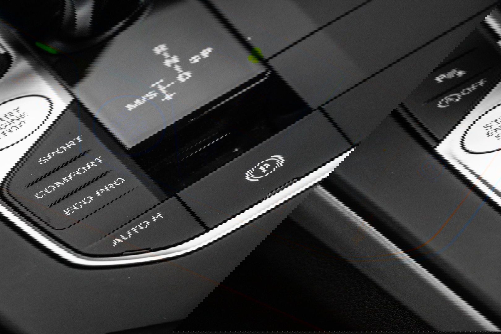 BMW 2 Serie Gran Coupé 218i Introduction Edition NAVI / CARPLAY / LED / AUTOMAAT / N.A.P