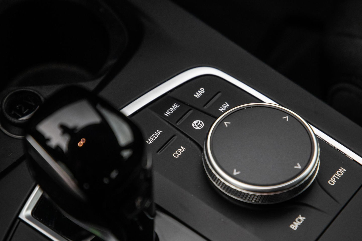 BMW 2 Serie Gran Coupé 218i Introduction Edition NAVI / CARPLAY / LED / AUTOMAAT / N.A.P