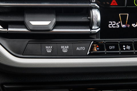 BMW 2 Serie Gran Coupé 218i Introduction Edition NAVI / CARPLAY / LED / AUTOMAAT / N.A.P