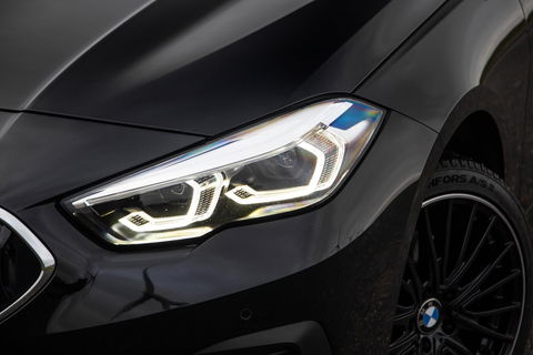 BMW 2 Serie Gran Coupé 218i Introduction Edition NAVI / CARPLAY / LED / AUTOMAAT / N.A.P