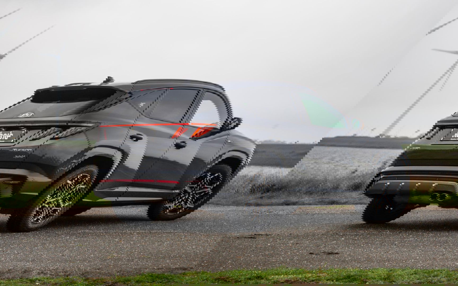 Hyundai TUCSON Hybrid 1.6 T-GDI HEV N Line Sky AUTOMAAT / STOEL VERWARMING + KOELING / PANO / CAMERA