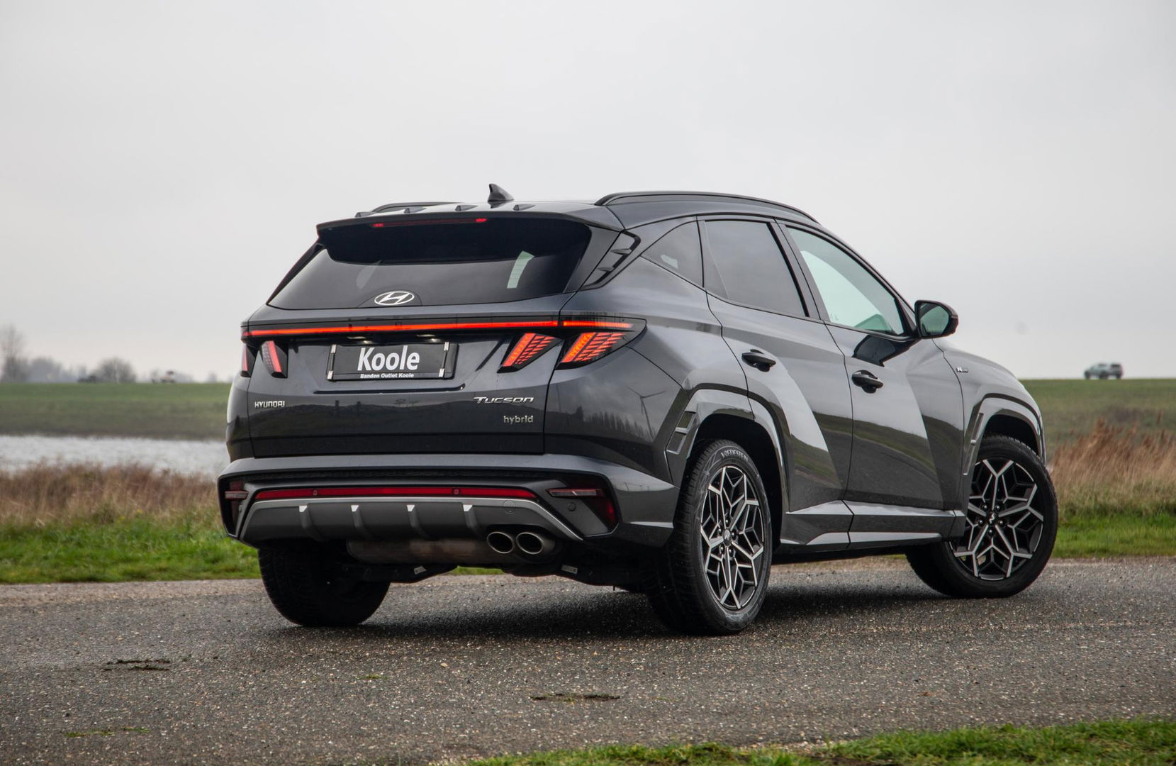 Hyundai TUCSON Hybrid 1.6 T-GDI HEV N Line Sky AUTOMAAT / STOEL VERWARMING + KOELING / PANO / CAMERA