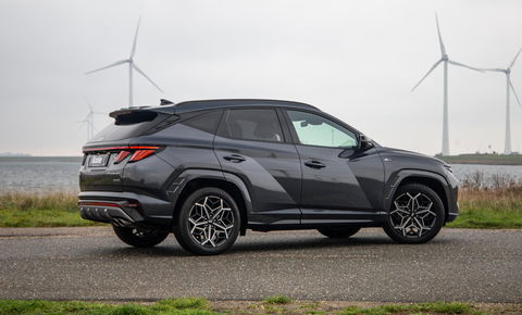 Hyundai TUCSON Hybrid 1.6 T-GDI HEV N Line Sky AUTOMAAT / STOEL VERWARMING + KOELING / PANO / CAMERA