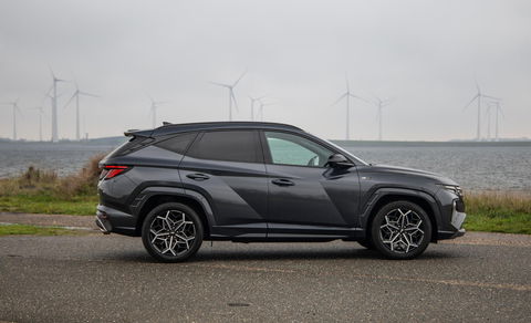 Hyundai TUCSON Hybrid 1.6 T-GDI HEV N Line Sky AUTOMAAT / STOEL VERWARMING + KOELING / PANO / CAMERA