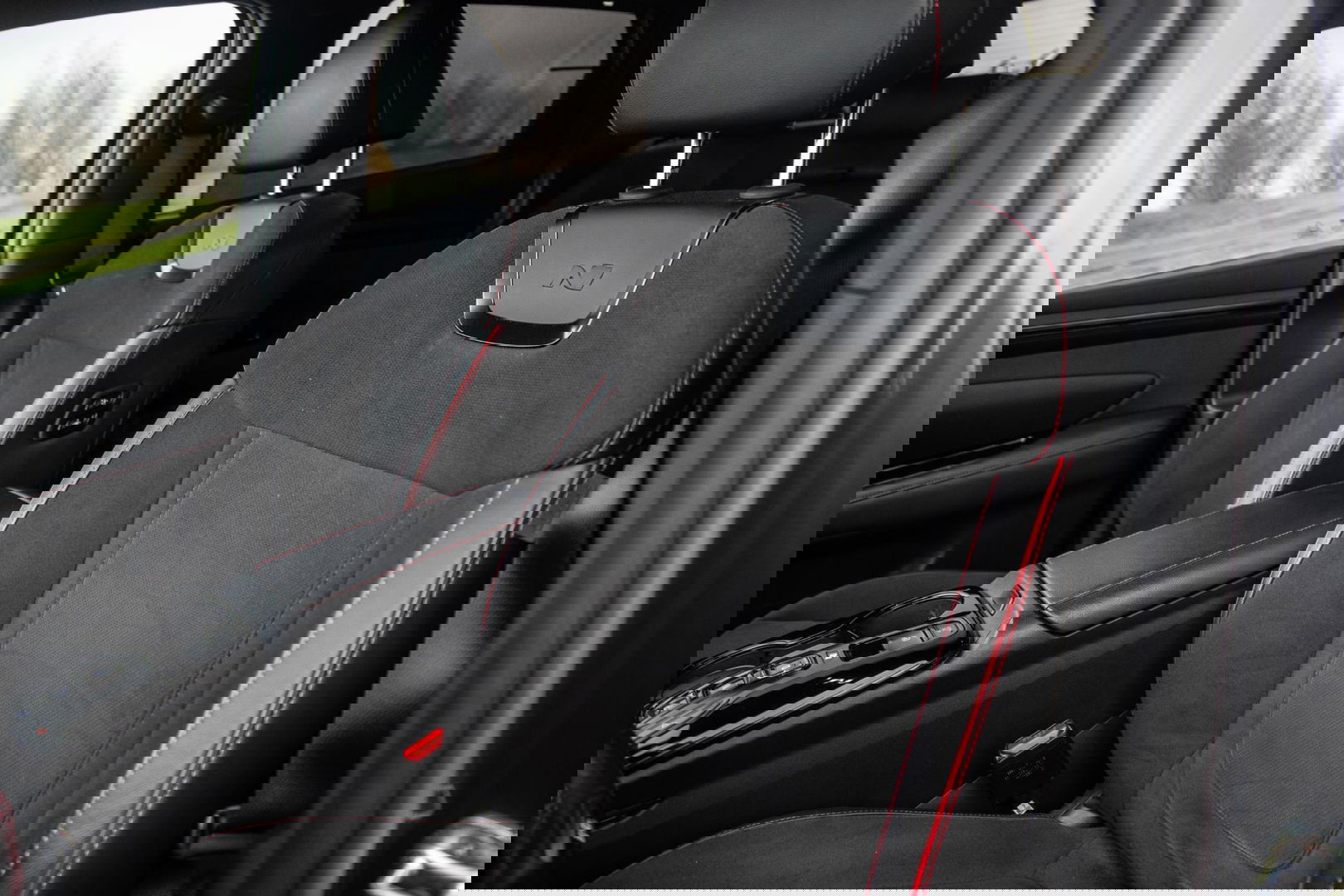 Hyundai TUCSON Hybrid 1.6 T-GDI HEV N Line Sky AUTOMAAT / STOEL VERWARMING + KOELING / PANO / CAMERA