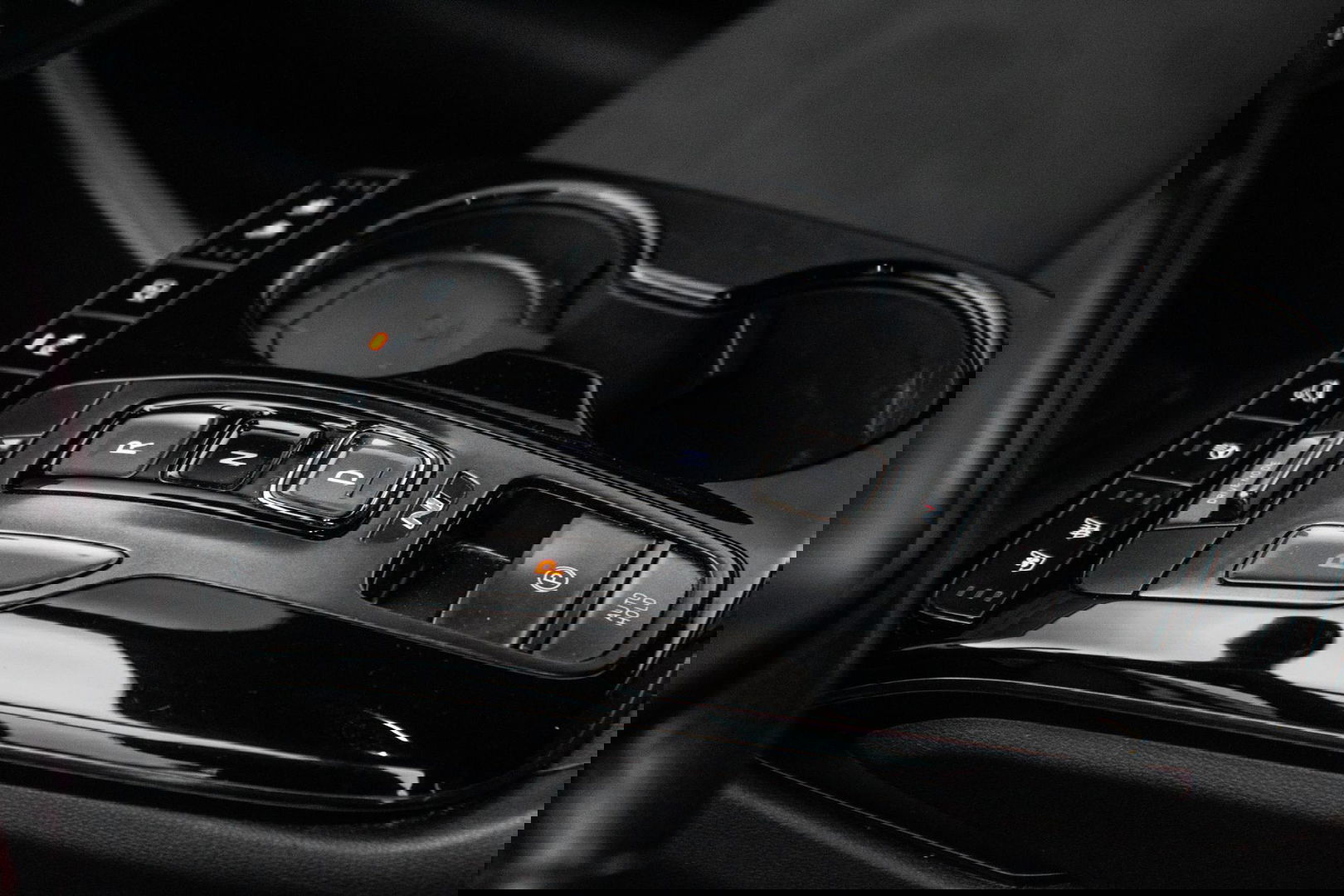 Hyundai TUCSON Hybrid 1.6 T-GDI HEV N Line Sky AUTOMAAT / STOEL VERWARMING + KOELING / PANO / CAMERA