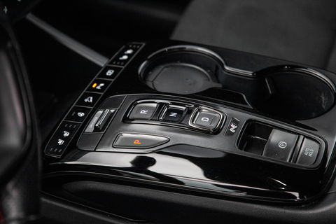 Hyundai TUCSON Hybrid 1.6 T-GDI HEV N Line Sky AUTOMAAT / STOEL VERWARMING + KOELING / PANO / CAMERA