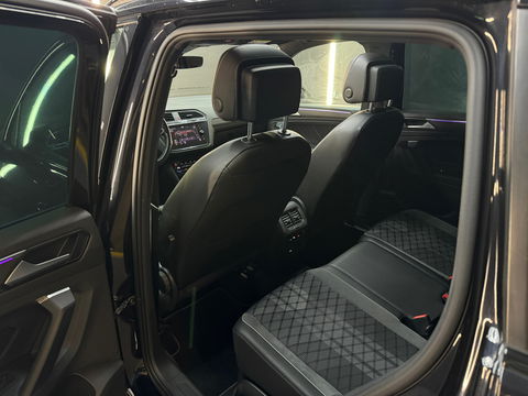 Volkswagen Tiguan 1.5 TSI R Line Pano|Keyless|Sfeer|360Camera