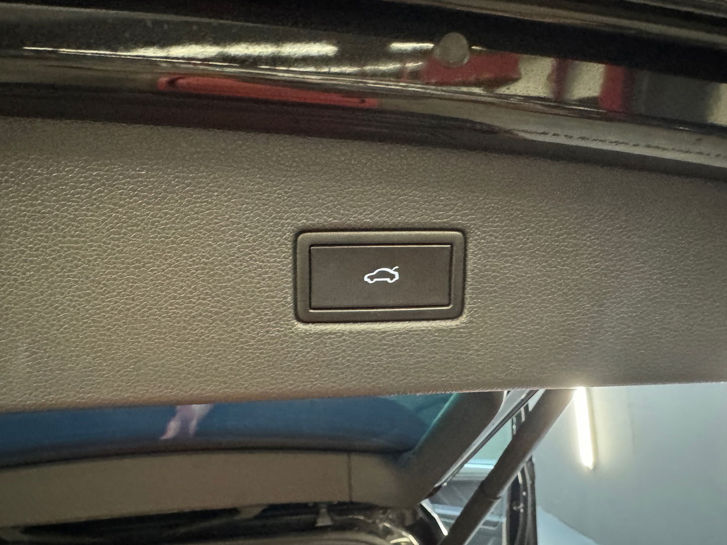 Volkswagen Tiguan 1.5 TSI R Line Pano|Keyless|Sfeer|360Camera