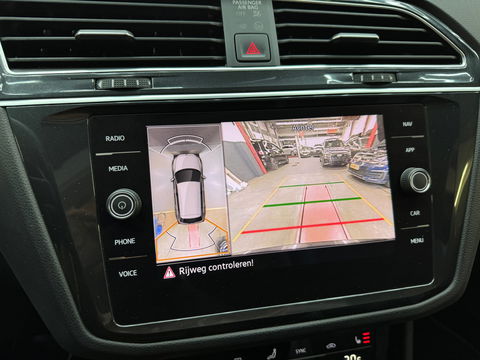 Volkswagen Tiguan 1.5 TSI R Line Pano|Keyless|Sfeer|360Camera