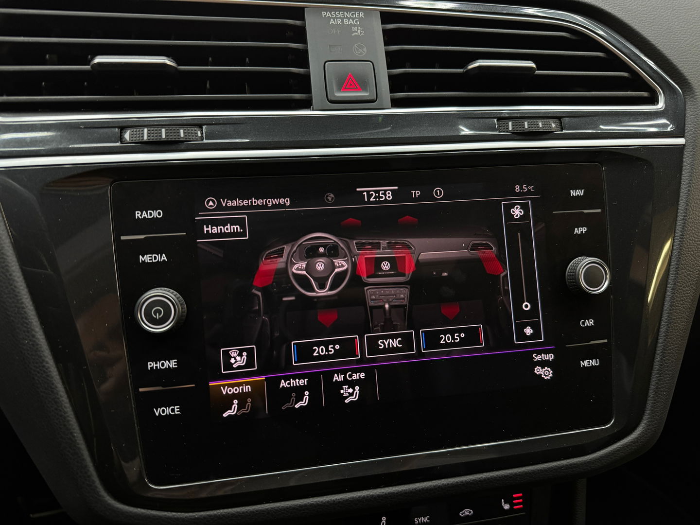 Volkswagen Tiguan 1.5 TSI R Line Pano|Keyless|Sfeer|360Camera