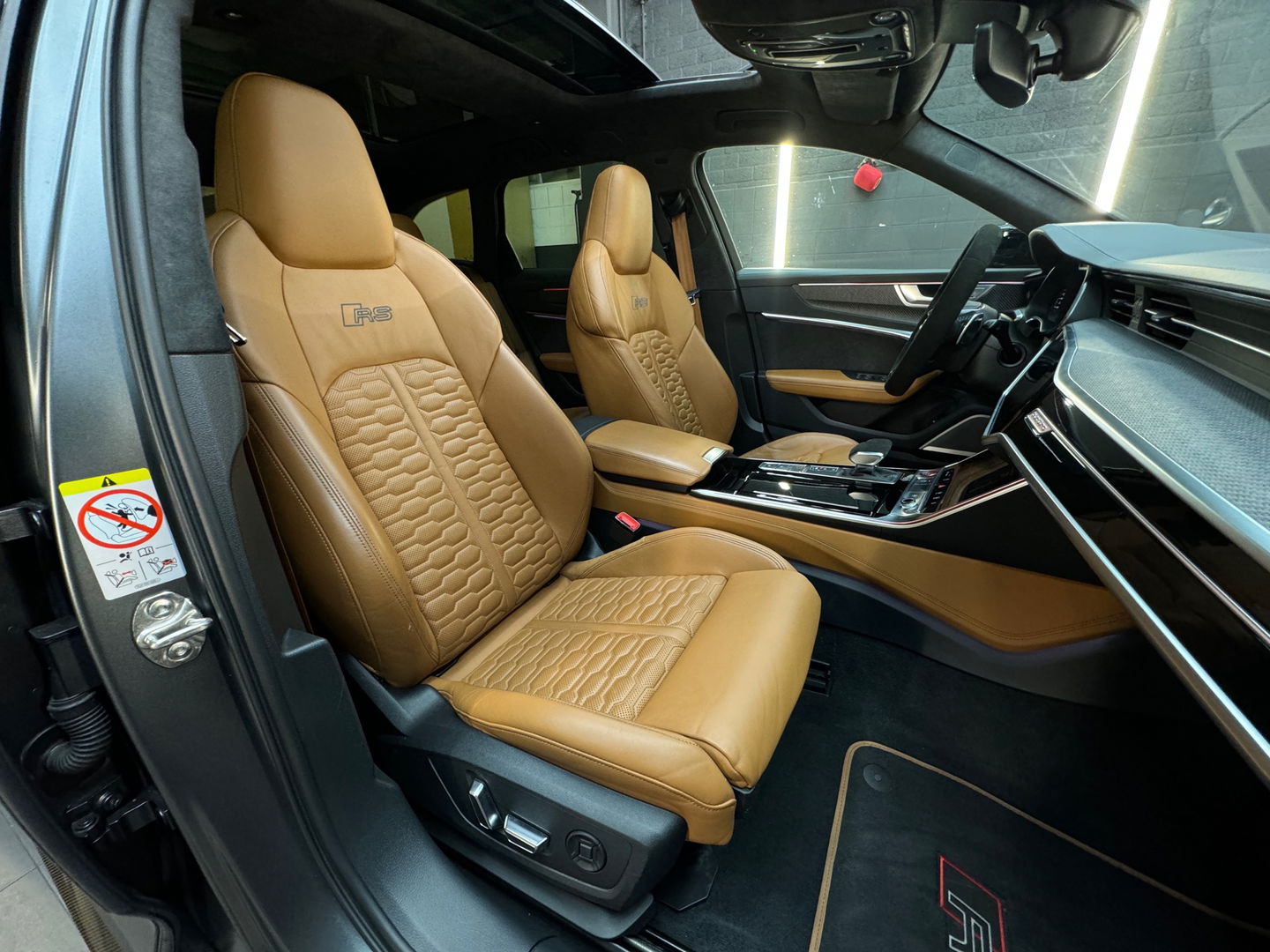 Audi RS6 Avant 4.0 TFSI quattro Pano|Ceramic|B&O 3D|Carbon