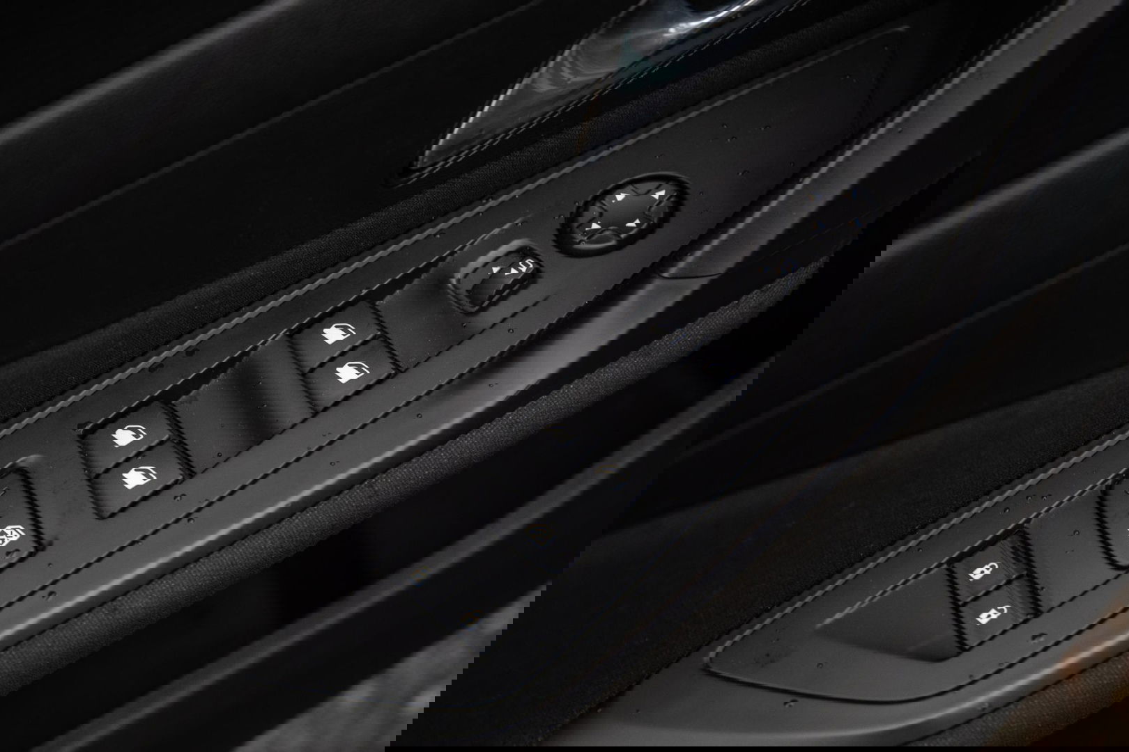 Peugeot 308 SW 1.6 HYbrid 180 Allure Pack Business AIRCO / CRUISE CONTROLE / CARPLAY / PLUG IN HYBRID / STOELVERWARMING