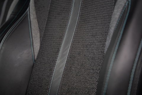 Peugeot 308 SW 1.6 HYbrid 180 Allure Pack Business AIRCO / CRUISE CONTROLE / CARPLAY / PLUG IN HYBRID / STOELVERWARMING