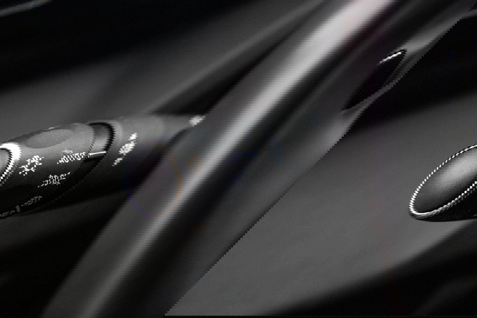 Peugeot 308 SW 1.6 HYbrid 180 Allure Pack Business AIRCO / CRUISE CONTROLE / CARPLAY / PLUG IN HYBRID / STOELVERWARMING