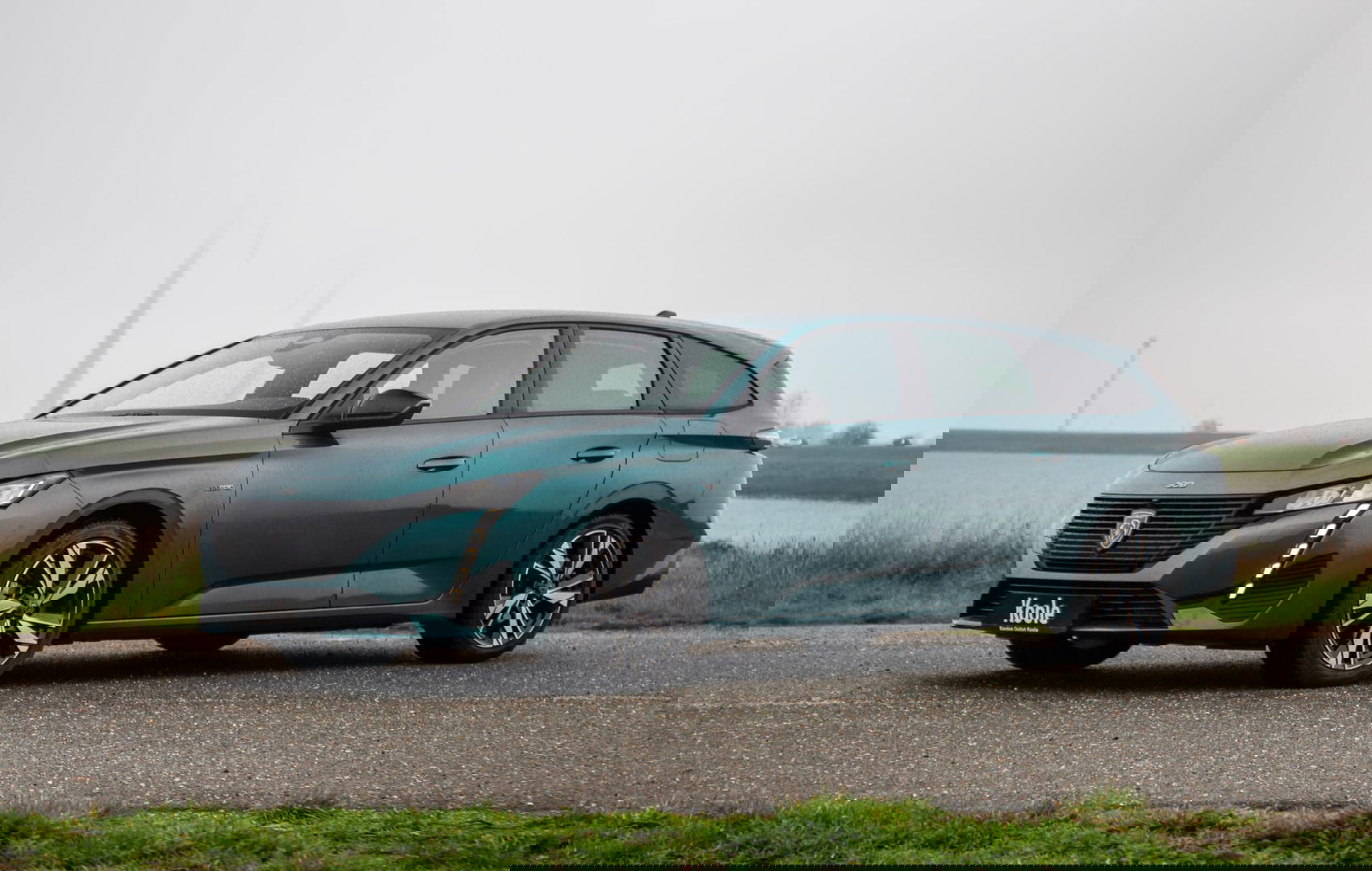 Peugeot 308 SW 1.6 HYbrid 180 Allure Pack Business AIRCO / CRUISE CONTROLE / CARPLAY / PLUG IN HYBRID / STOELVERWARMING