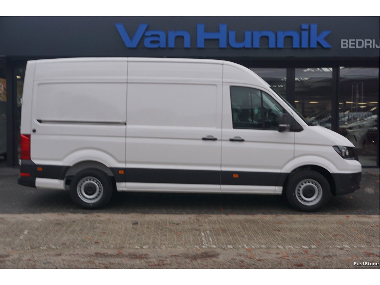 Volkswagen Crafter 35 140PK L3H3 Facelift BPM VRIJ 10" Scherm Apple CP/Android A, 270° deuren!! NR. J02*