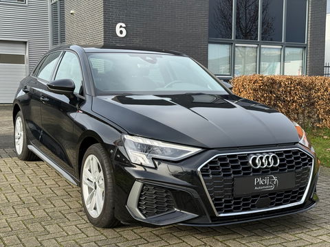 Audi A3 Audi A3 40 TFSIe | 2022 Zwart | ACC | Cam | Virtual | Dealer