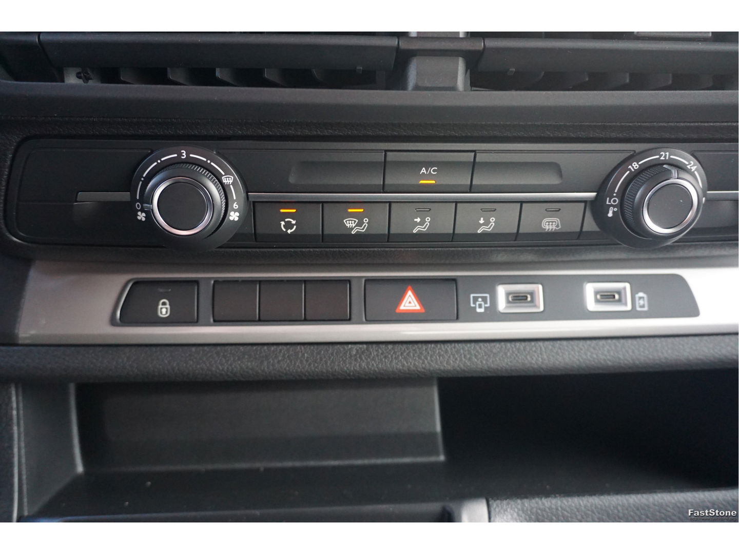 Citroën Jumpy 2.0D 180PK EAT8 Automaat L3H1 BPM VRIJ!! Navi, Camera, Cruise!! Nr. J02*