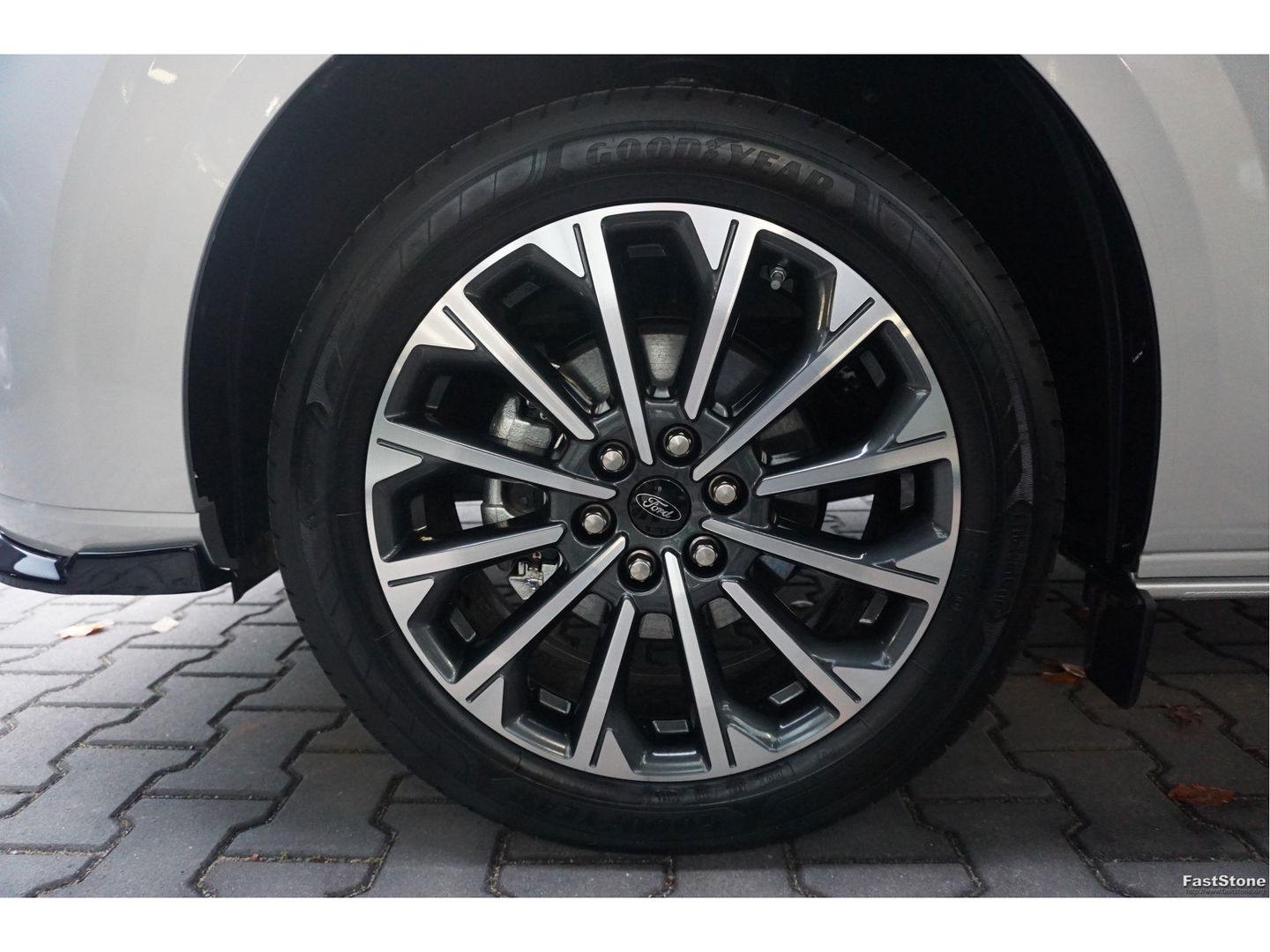 Ford Transit Custom 320L 170PK Aut. JWR Edition BPM VRIJ!! 13" Navi, Adap. Cruise, Camera, 19" LM, LED!! NR. 465