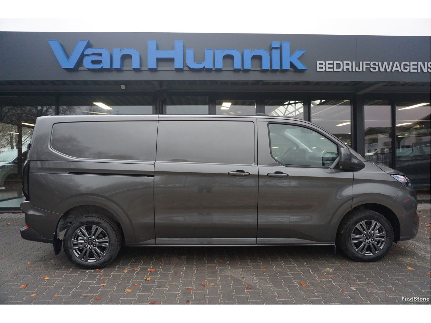 Ford Transit Custom 320L 170PK Aut. Limited BPM VRIJ!! 13" Navi, Adap. Cruise, Camera, 17" LM, LED!! NR. 498