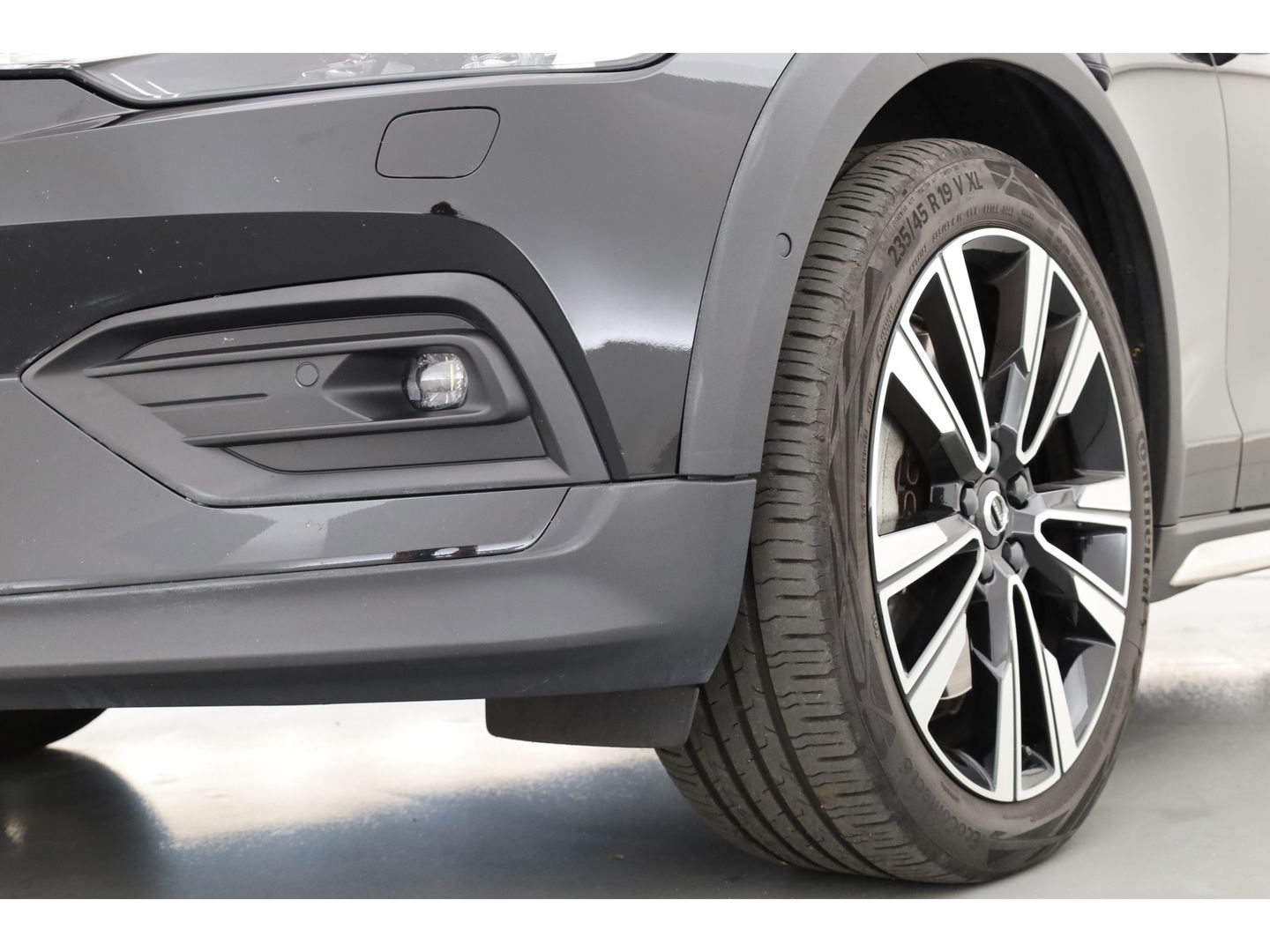 Volvo V60 Cross Country 2.0 B5 AWD Pro | Full Option | Pano | Massage | B&W audio | Ventilatie | HUD | Trekhaak