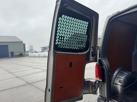 Volkswagen Transporter 2.0 TDI L2H1 30 DC DUBBEL CABINE / VIRTUAL COCKPIT / AUTOMAAT / CARPLAY / BULLI