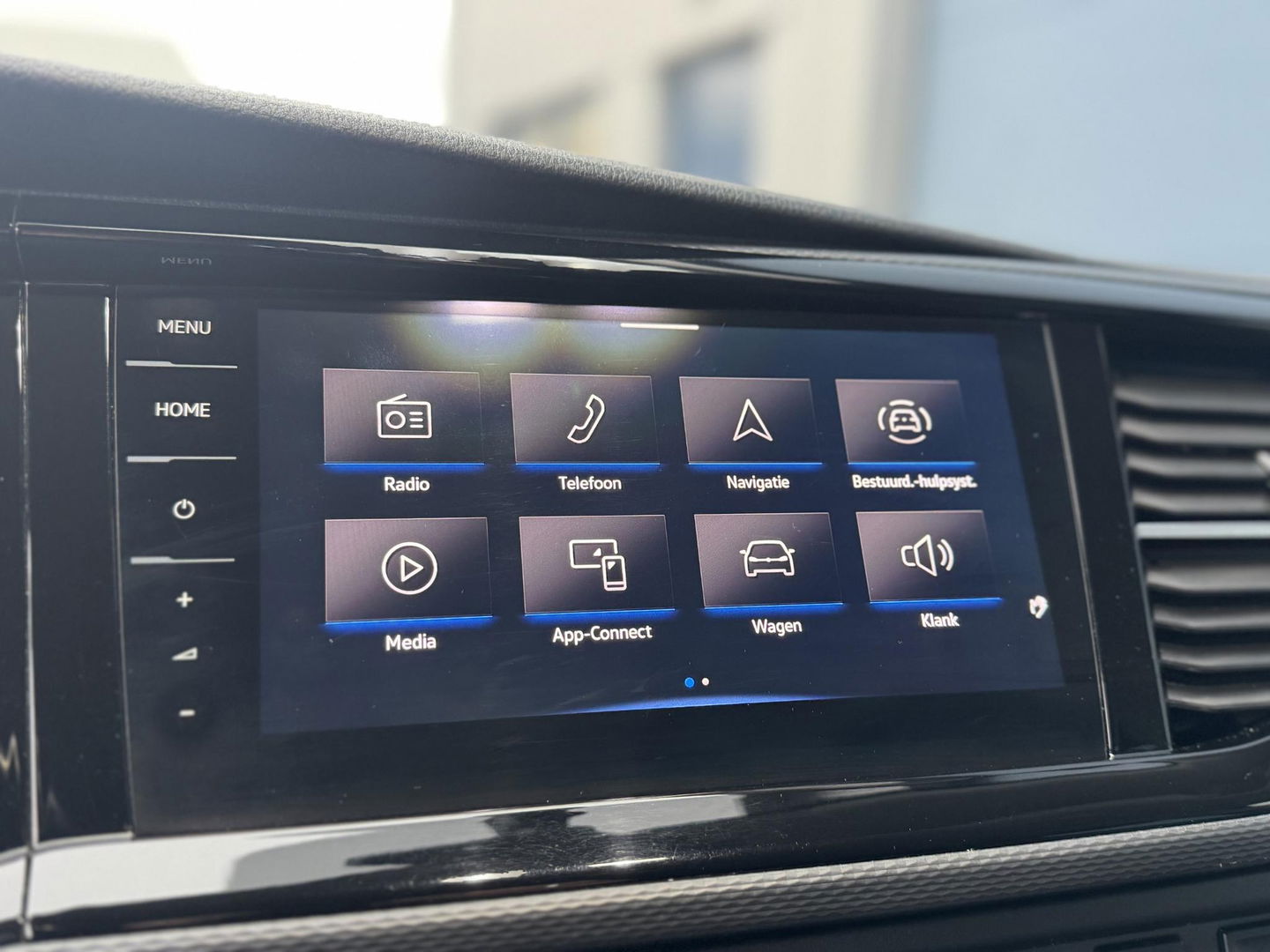 Volkswagen Transporter 2.0 TDI L2H1 30 DC DUBBEL CABINE / VIRTUAL COCKPIT / AUTOMAAT / CARPLAY / BULLI