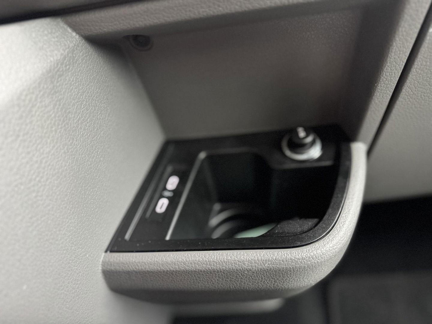 Volkswagen Transporter 2.0 TDI L2H1 30 DC DUBBEL CABINE / VIRTUAL COCKPIT / AUTOMAAT / CARPLAY / BULLI