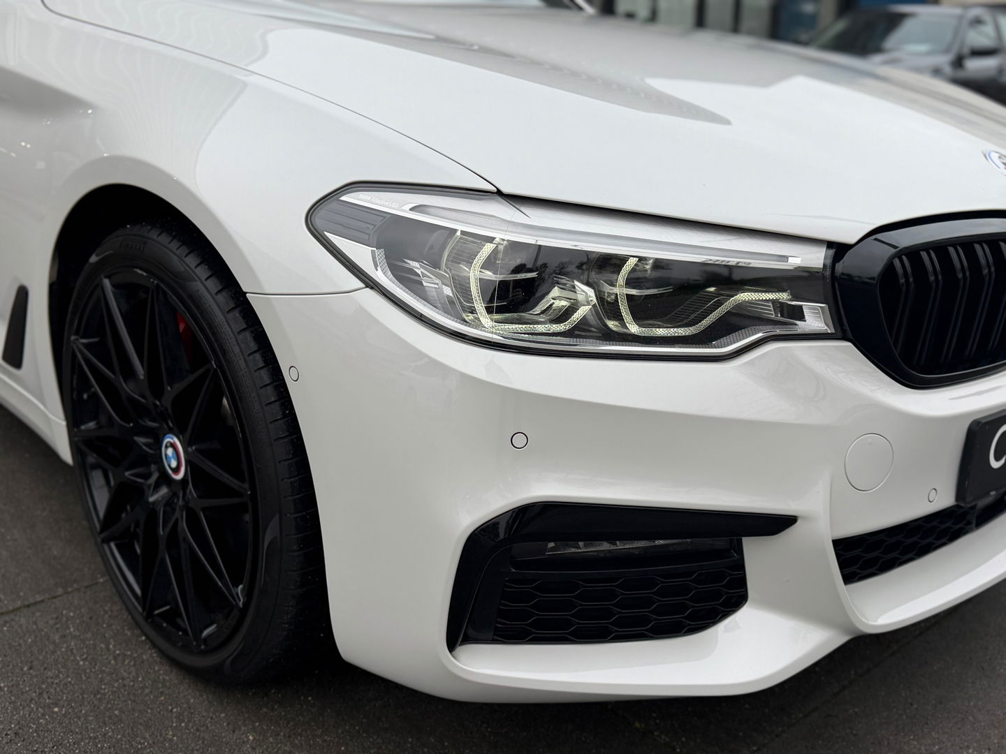 BMW 5 Serie Touring 540i xDrive High Exe M-Sport|Pano|Head-Up|ACC|Memory|360Camera|Keyless|Leder|Carplay
