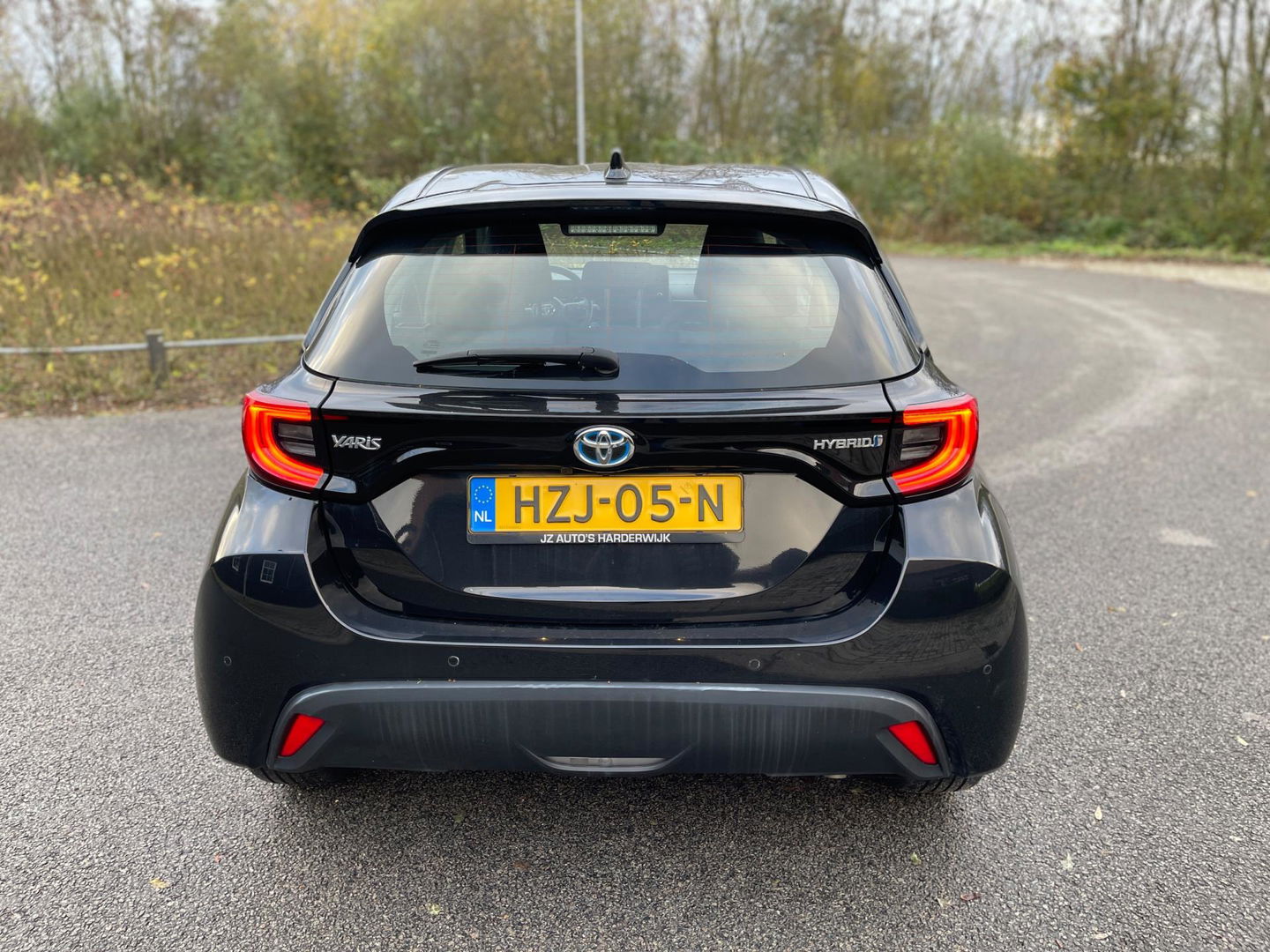 Toyota Yaris 1.5 Hybrid Team Deutschland |Airco ECC Navigatie Parkeercamera |