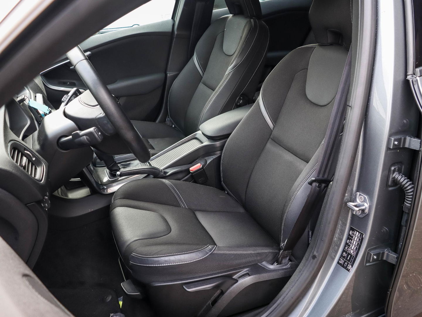 Volvo V40 1.5 T2 Polar+ Automaat | Navigatie | Stoelverwarming | LED