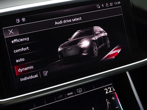 Audi A6 Avant 55 TFSI e 367PK Quattro / S6 Edition / Competition / LED