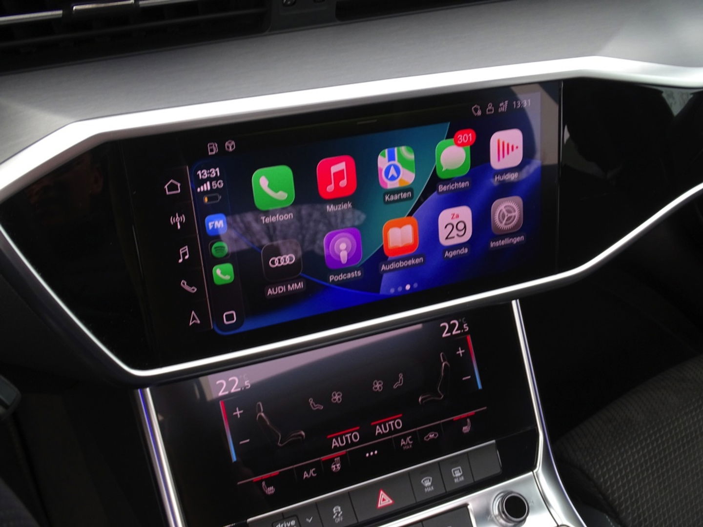 Audi A6 Avant 55 TFSI e 367PK Quattro / S6 Edition / Competition / LED