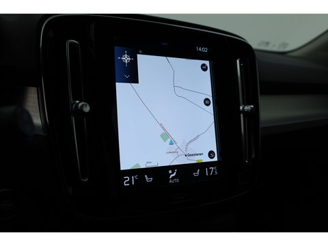 Volvo XC40 1.5 T4 Recharge Inscription Expression | Elek. Stoelen | Camera | Stoel + stuur verw. | Apple Carplay |