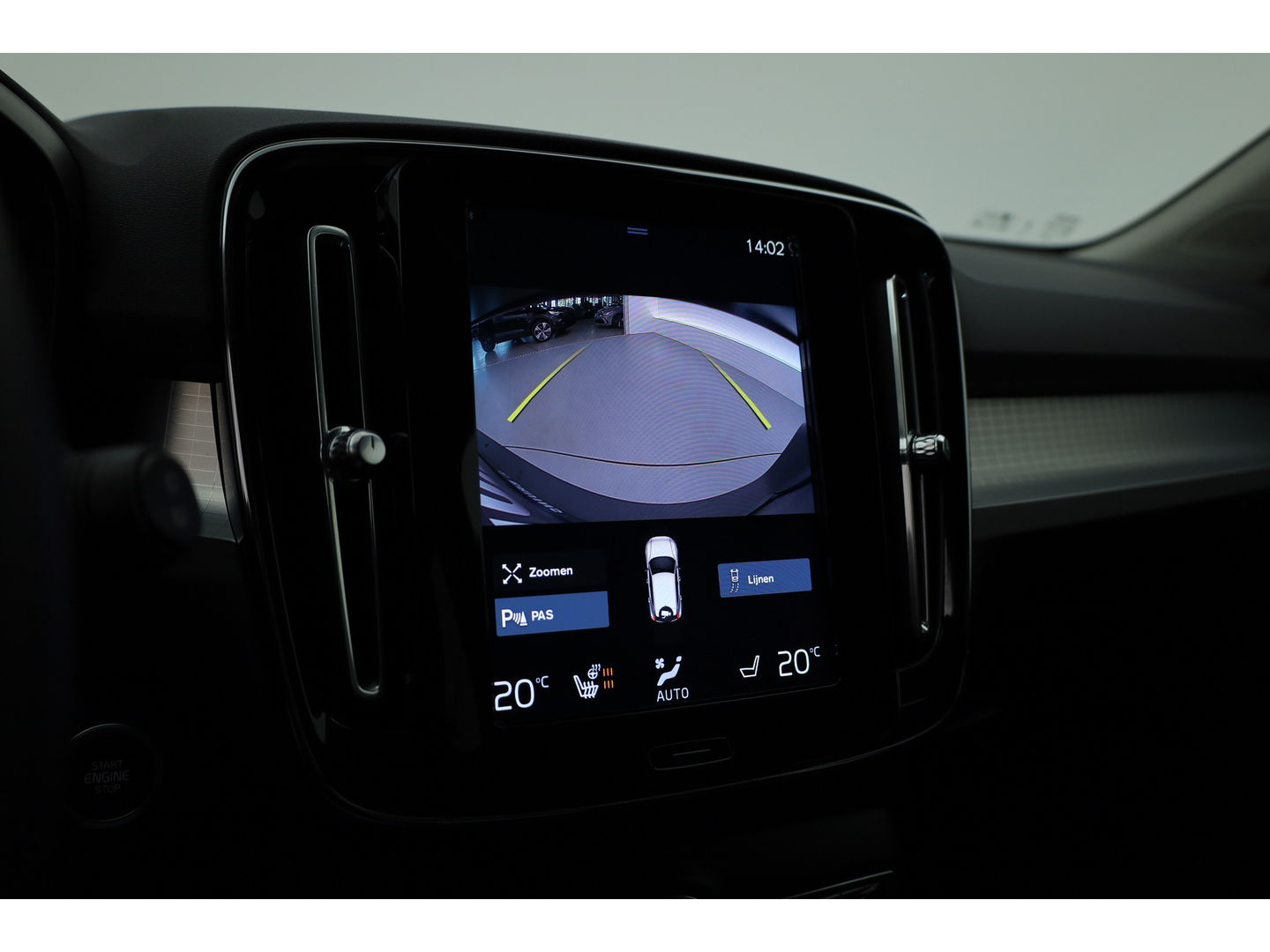 Volvo XC40 1.5 T4 Recharge Inscription Expression | Elek. Stoelen | Camera | Stoel + stuur verw. | Apple Carplay |