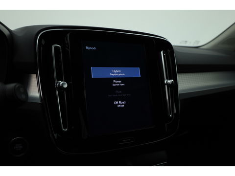 Volvo XC40 1.5 T4 Recharge Inscription Expression | Elek. Stoelen | Camera | Stoel + stuur verw. | Apple Carplay |