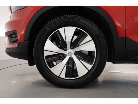 Volvo XC40 1.5 T4 Recharge Inscription Expression | Elek. Stoelen | Camera | Stoel + stuur verw. | Apple Carplay |