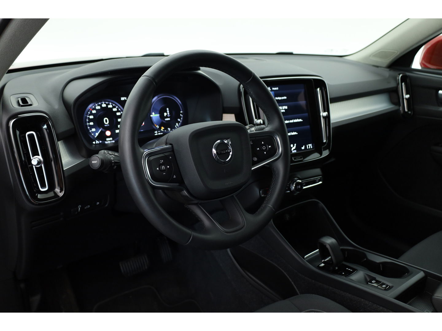 Volvo XC40 1.5 T4 Recharge Inscription Expression | Elek. Stoelen | Camera | Stoel + stuur verw. | Apple Carplay |