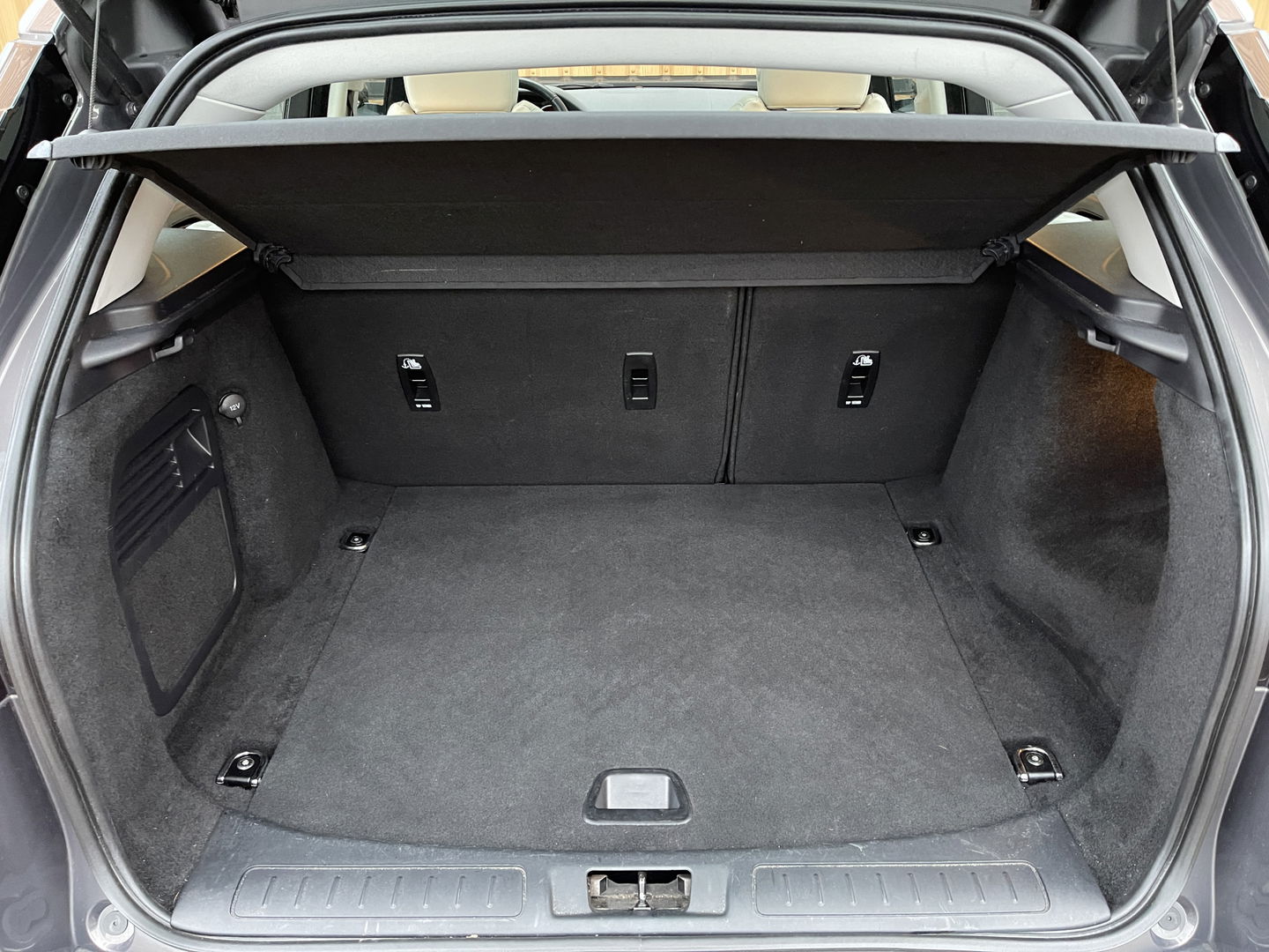 Land Rover Range Rover Evoque 2.0 eD4 SE Dynamic | Panoramadak | Cruise Control | Airconditioning | Stuurwielverwarming | Bluetooth | Stop&GO |