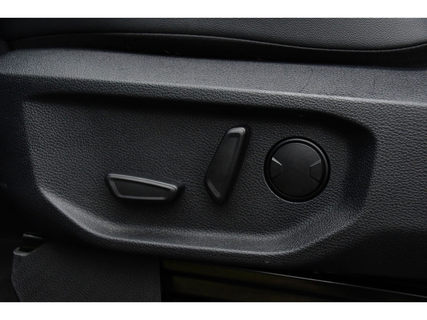 Ford Ranger 2.0 Super Cab EcoBlue Wildtrak Adaptieve Cruise, 360 Camera, Carplay, 3500kg Trekhaak, LEDER, LED, 204pk, Automaat, Uniek!