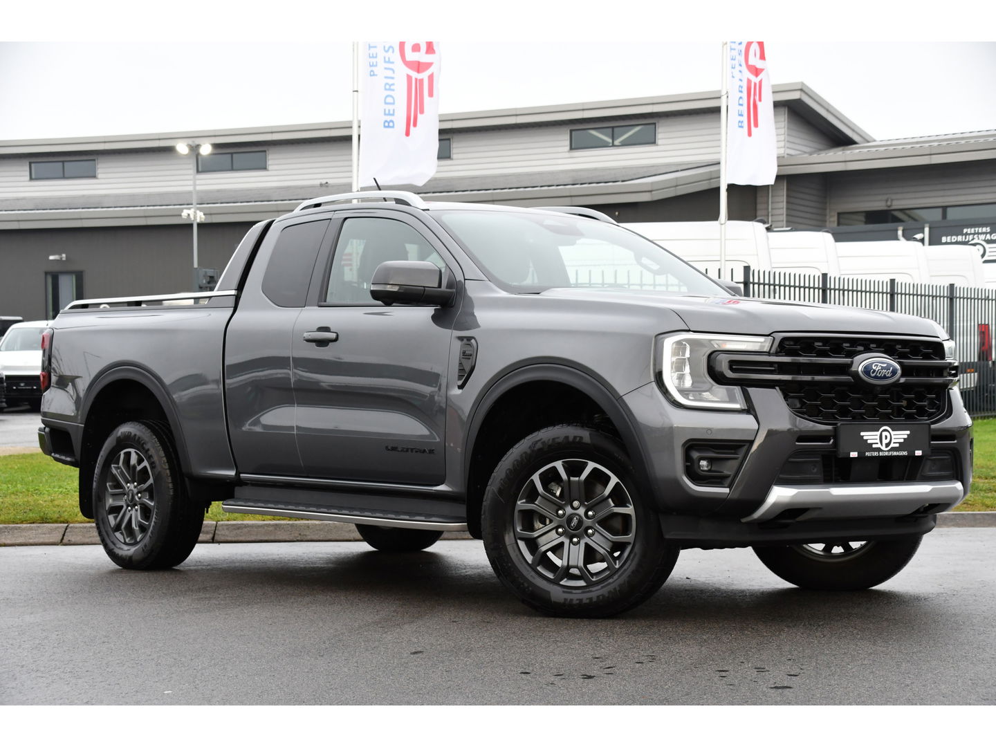 Ford Ranger 2.0 Super Cab EcoBlue Wildtrak Adaptieve Cruise, 360 Camera, Carplay, 3500kg Trekhaak, LEDER, LED, 204pk, Automaat, Uniek!