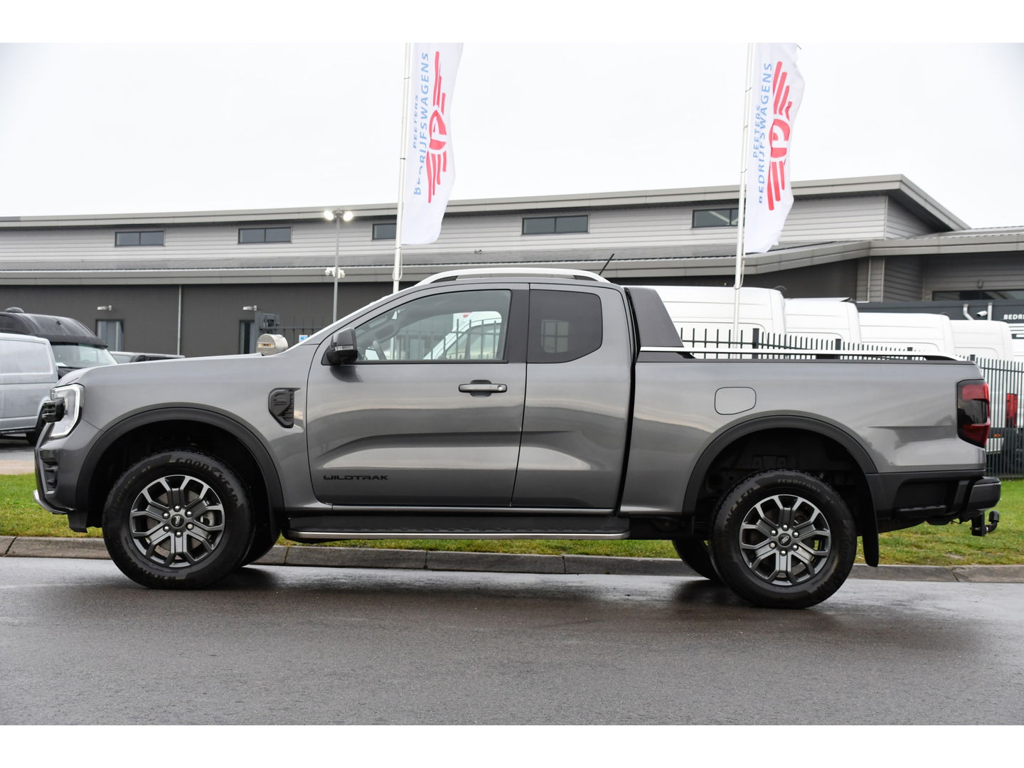 Ford Ranger 2.0 Super Cab EcoBlue Wildtrak Adaptieve Cruise, 360 Camera, Carplay, 3500kg Trekhaak, LEDER, LED, 204pk, Automaat, Uniek!