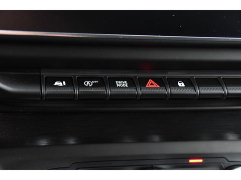 Renault Trafic 2.0 dCi 170 L1H1 Luxe Black Edition Adaptieve Cruise, Camera, Carplay, 170pk, Automaat, LED, Clima, Stoelverwarming, Multimedia, Uniek!