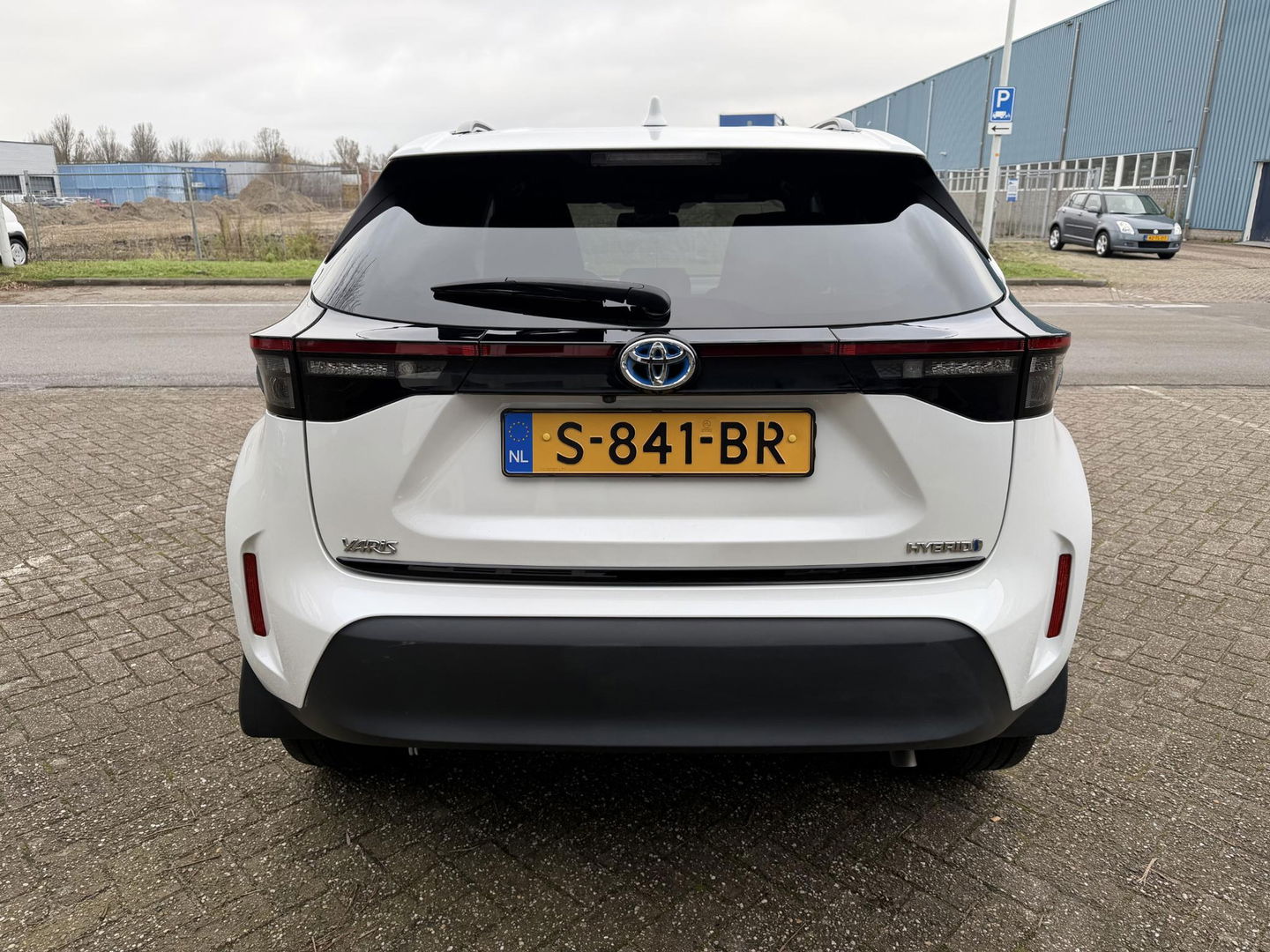 Toyota Yaris Cross 1.5 Hybrid 115 Dynamic sidesteps l Camera l Navigatie