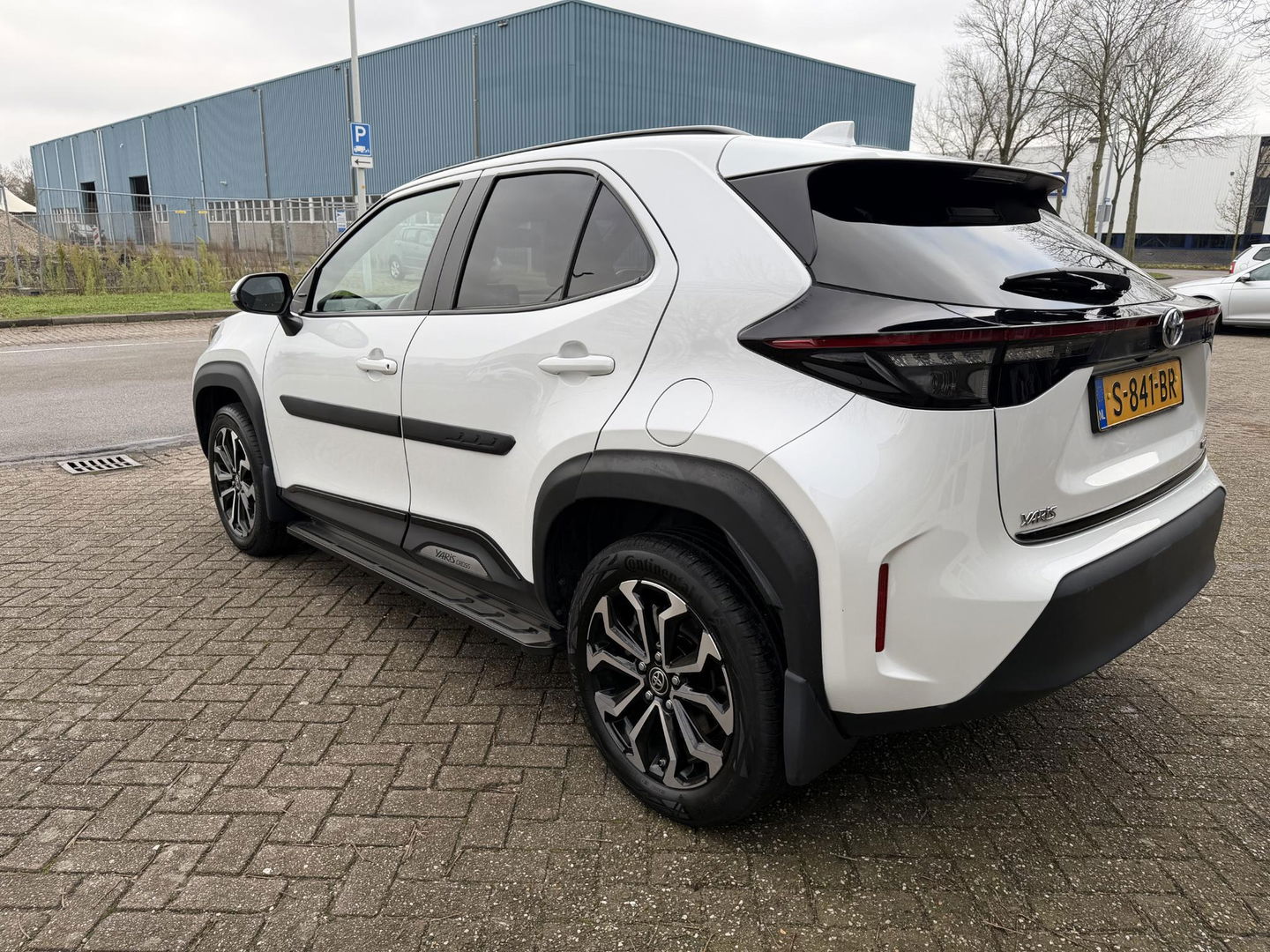 Toyota Yaris Cross 1.5 Hybrid 115 Dynamic sidesteps l Camera l Navigatie