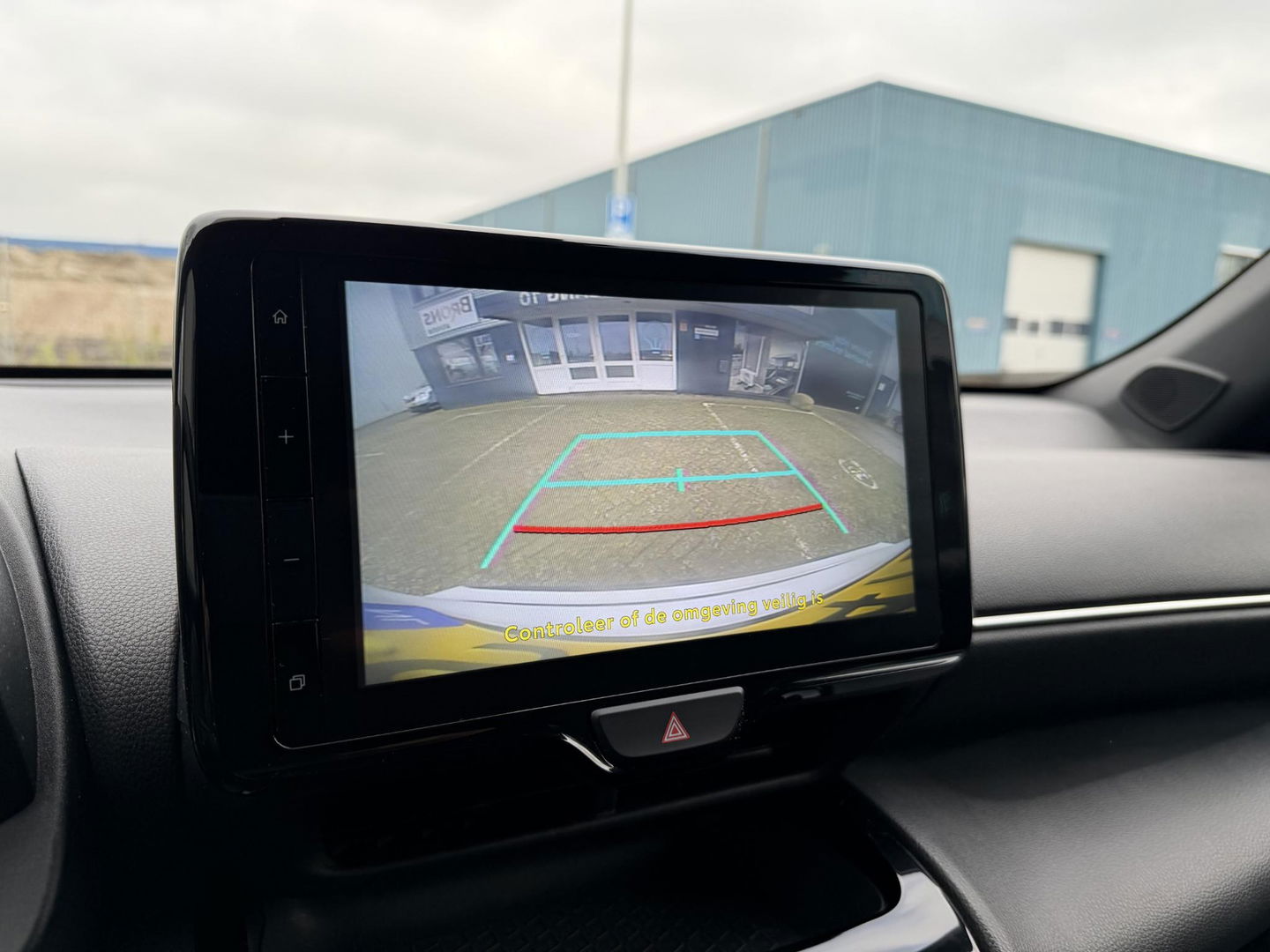 Toyota Yaris Cross 1.5 Hybrid 115 Dynamic sidesteps l Camera l Navigatie