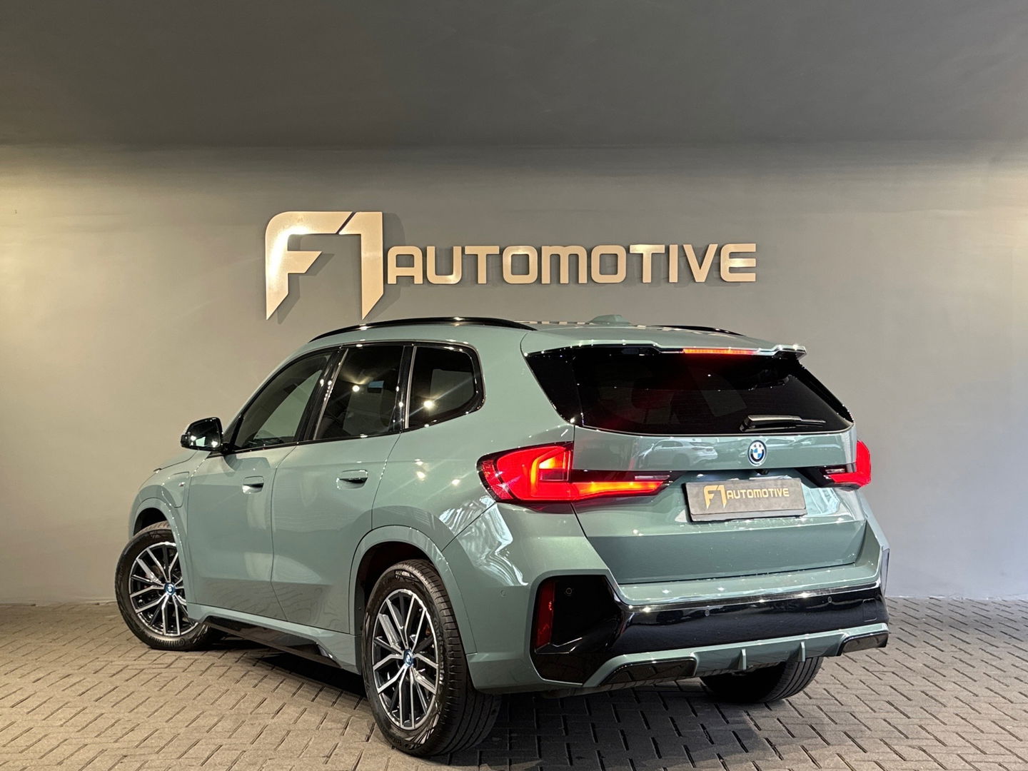 BMW X1 XDrive25e Memory|Harman Kardon|HuD|Leer|Keyles|360Cam