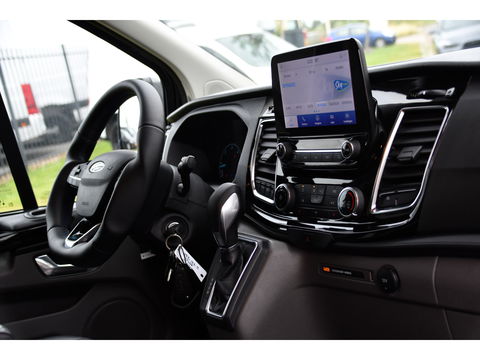 Ford Transit Custom 320 2.0 TDCI DC L2H1 MS-RT Adaptieve Cruise, Camera, 185PK, Carplay, Multimedia, Trekhaak, Automaat, 2 x Schuifdeur, UNIEK!