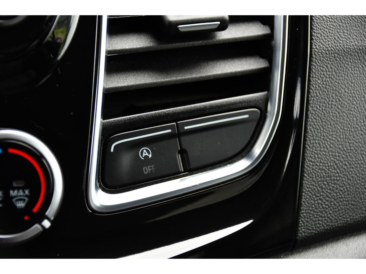 Ford Transit Custom 320 2.0 TDCI DC L2H1 MS-RT Adaptieve Cruise, Camera, 185PK, Carplay, Multimedia, Trekhaak, Automaat, 2 x Schuifdeur, UNIEK!